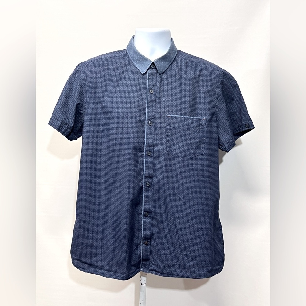 NEXT Navy blue contrast print short sleeve button‎ down size XL.